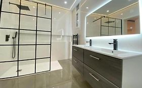 -1-zentral-TraumWohnung-Rhein